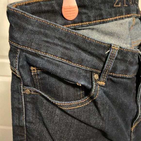 ๐ 3 for $45 ZARA Basic Denim Jeans in Size 2 EUC - Picture 4 of 13